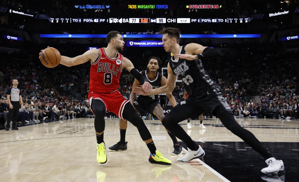 力一直受到 力一直受到