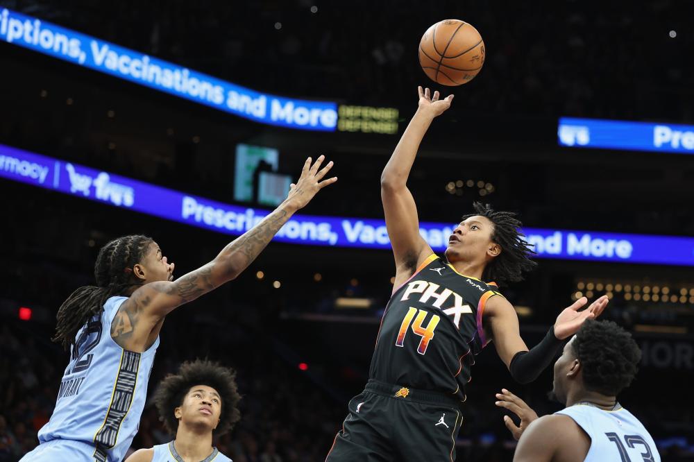 球员脱颖而 球员脱颖而