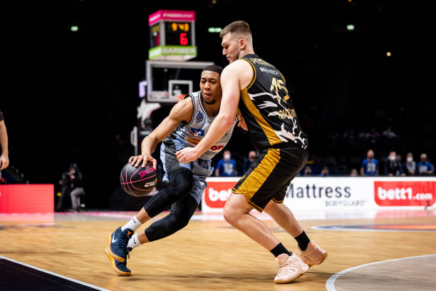 帕拉蒂奇和 帕拉蒂奇和